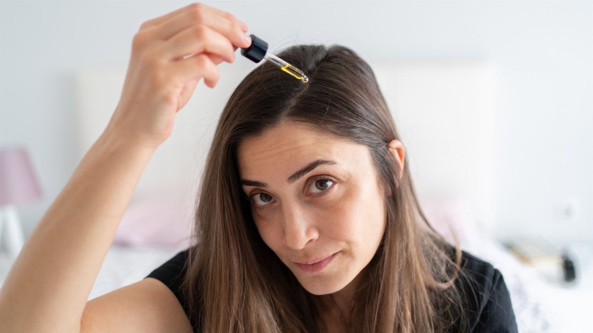 What is the Use of Hair Serum? जानिए फायदे और तरीका